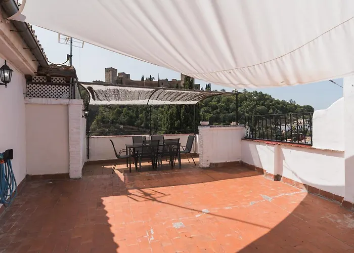 Tuguest Cobertizo Duplex