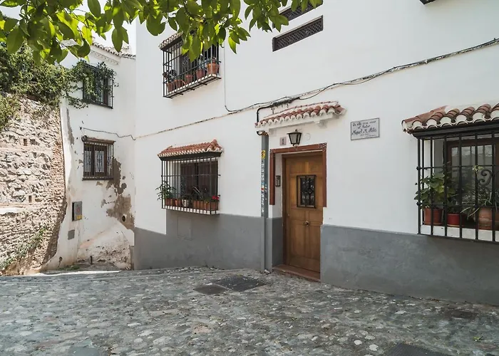 Tuguest Cobertizo Duplex